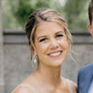 Meet your Posher, Alexandra